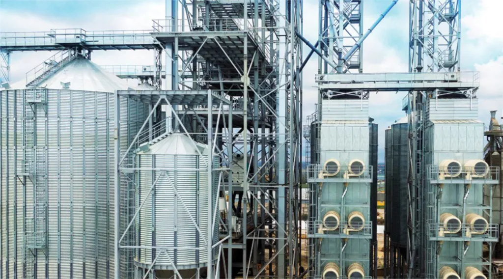 Photo Industrial elevator complex